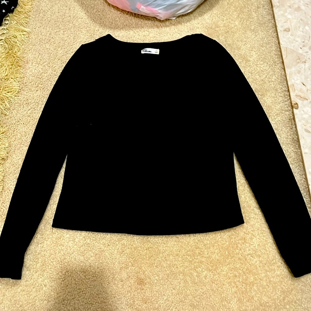 Long Sleeve Simple Black Top